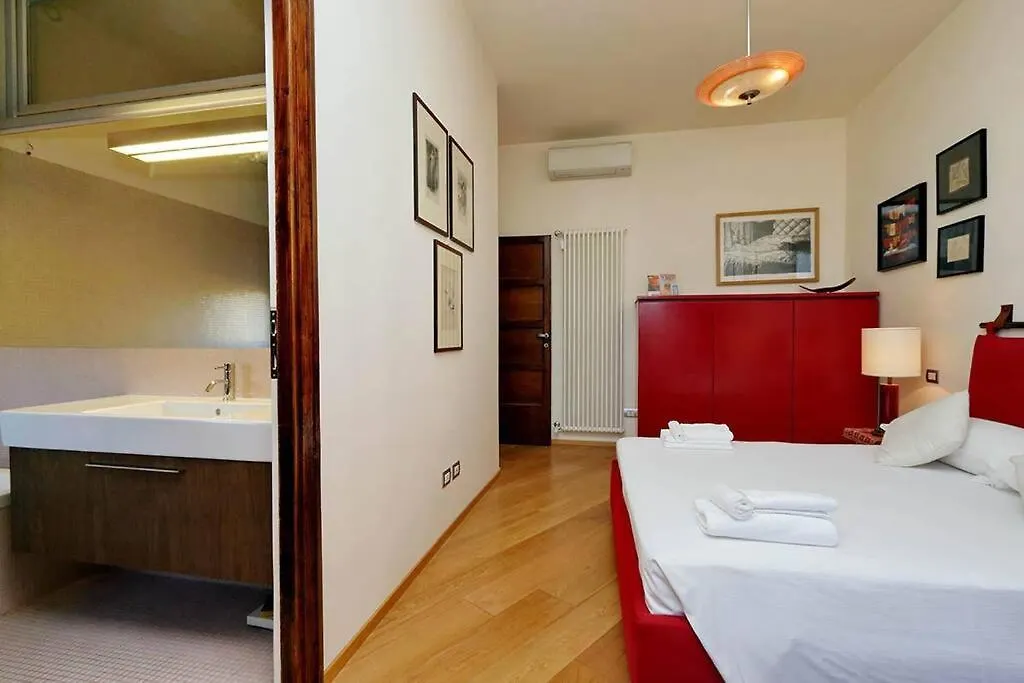 Saint Peter'S Bright Apartment | Romeloft